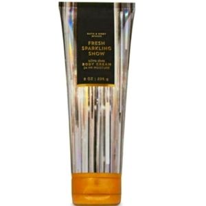 Fresh Sparkling Snow Ultra Shea Body Cre@m